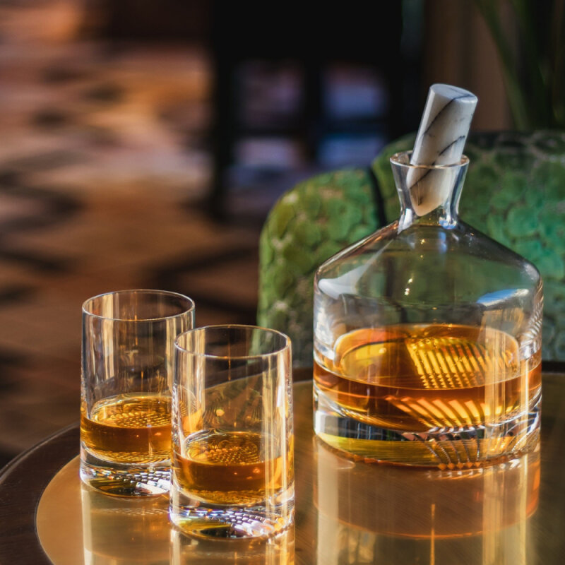 28675 Paşabahçe Nude Alba Viski Şişe 1800 cc - 3