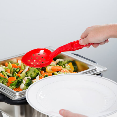 Cambro Camwear Polikarbon Delikli Servis Kaşık Kırmızı 280 mm SPOP11CW404 - 3