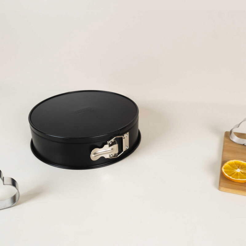 Kaiser Kelepçelı Kek Kalıbı 240 mm - 3